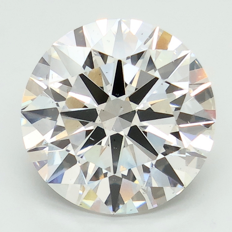 4-carat round diamond with D color, null cut, and SI1 clarity.
