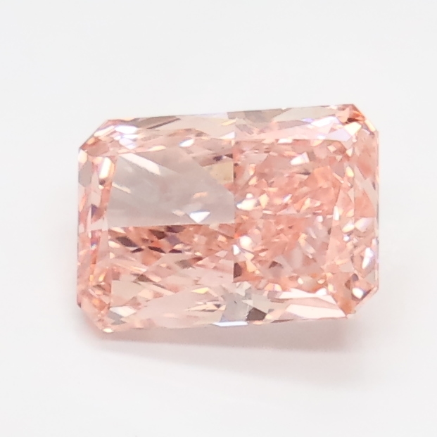 1.17-carat radiant diamond with null color, null cut, and VVS2 clarity.