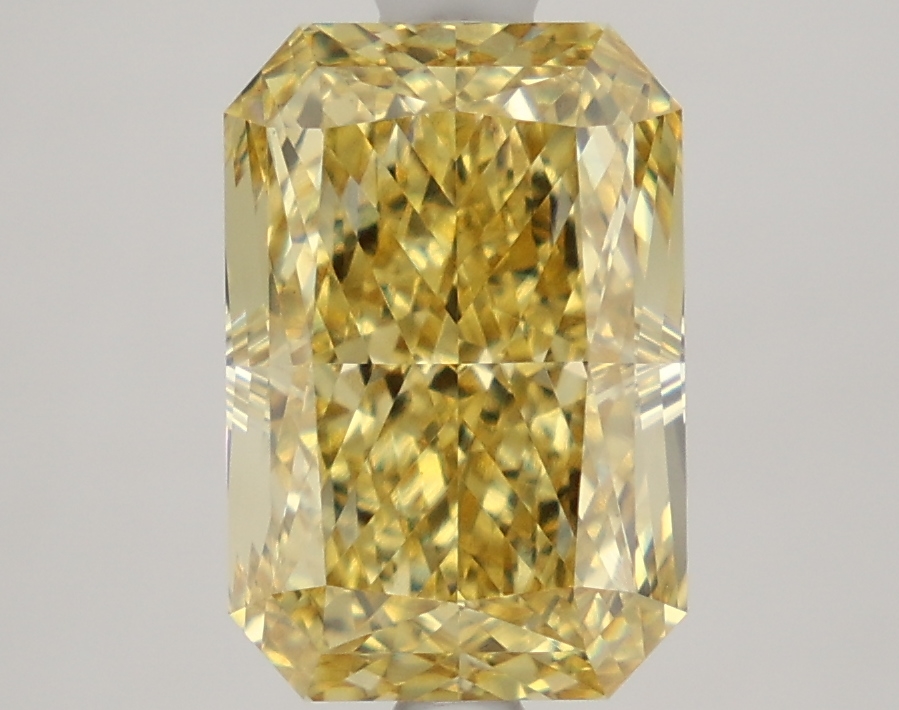 3.64-carat radiant diamond with null color, null cut, and VVS2 clarity.