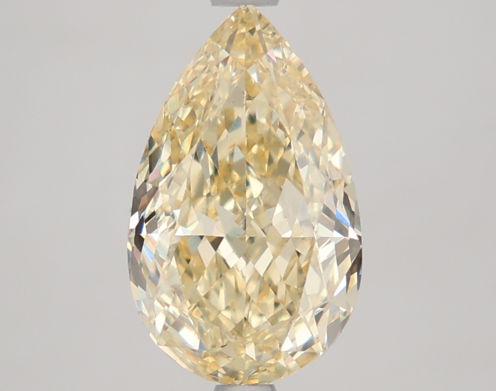 Pear 3.09ct Yellow VS1