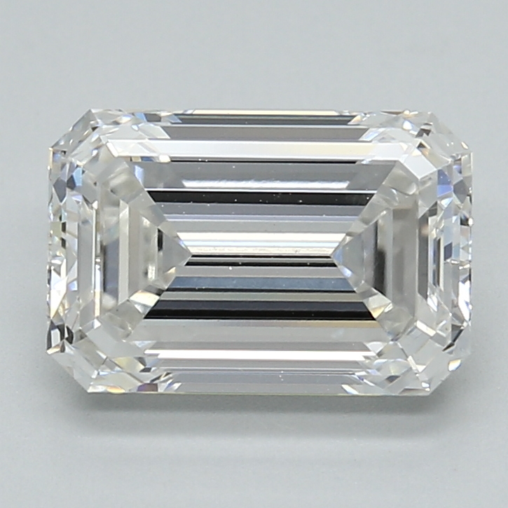 2.59-carat emerald diamond with G color, null cut, and VVS2 clarity.