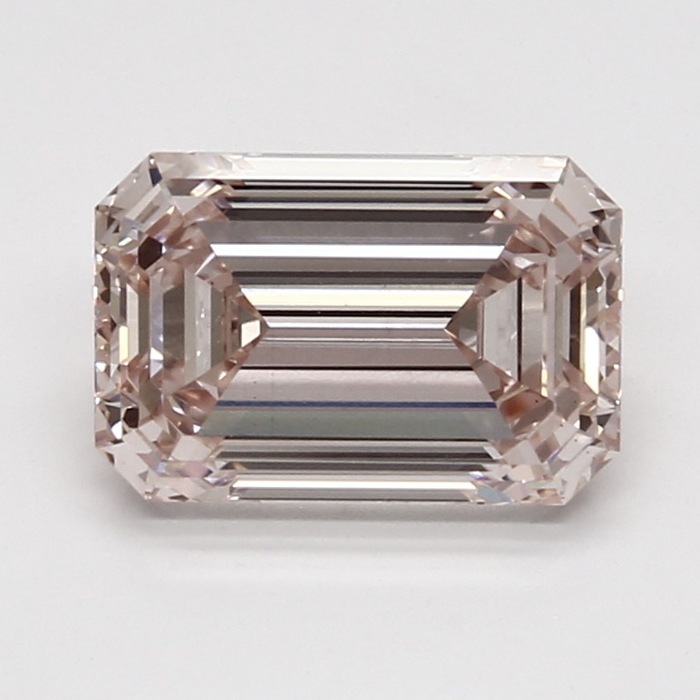 3.05-carat emerald diamond with null color, null cut, and VS1 clarity.