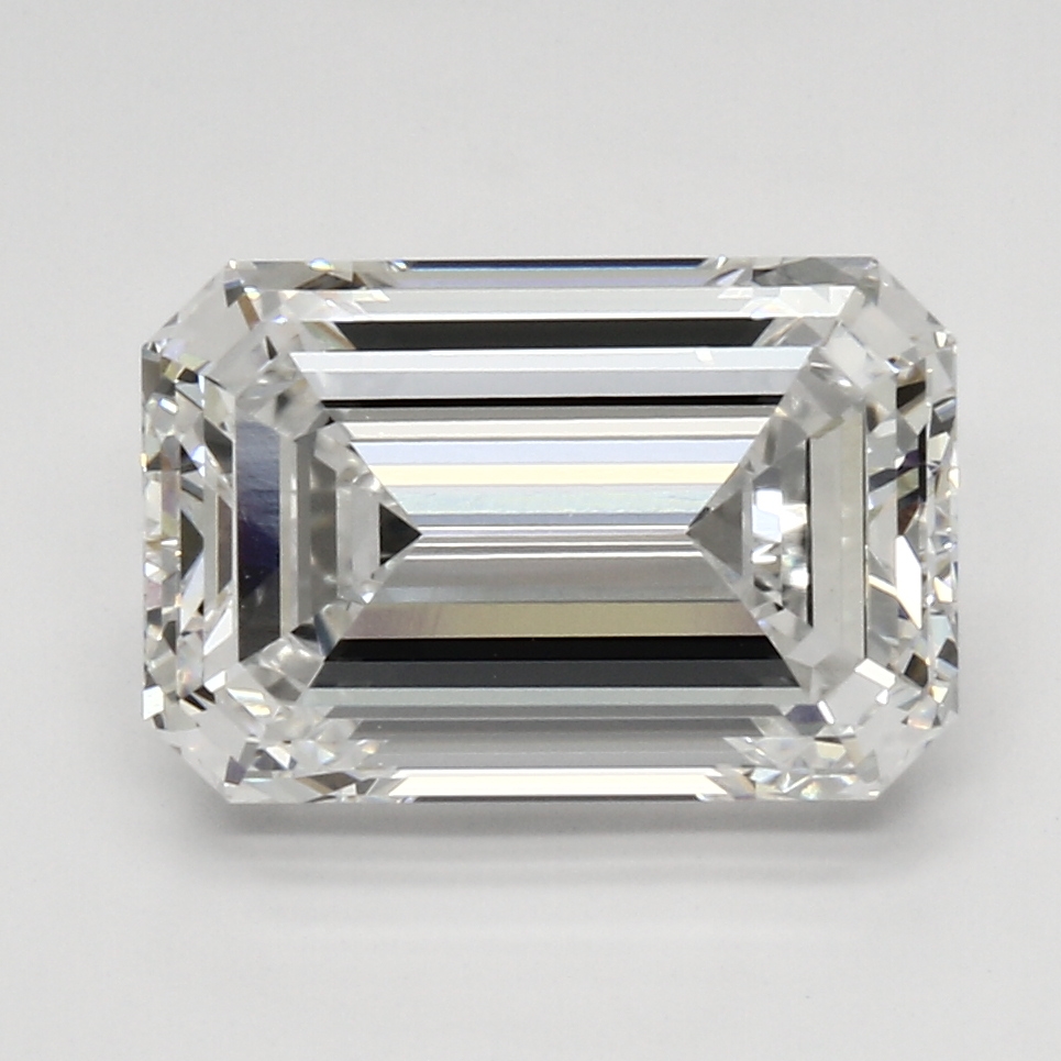 3.86-carat emerald diamond with E color, null cut, and VVS2 clarity.