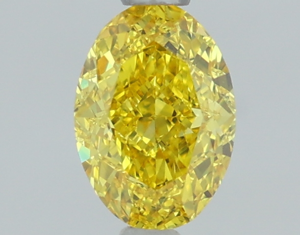 1.05-carat oval diamond with null color, null cut, and VVS2 clarity.